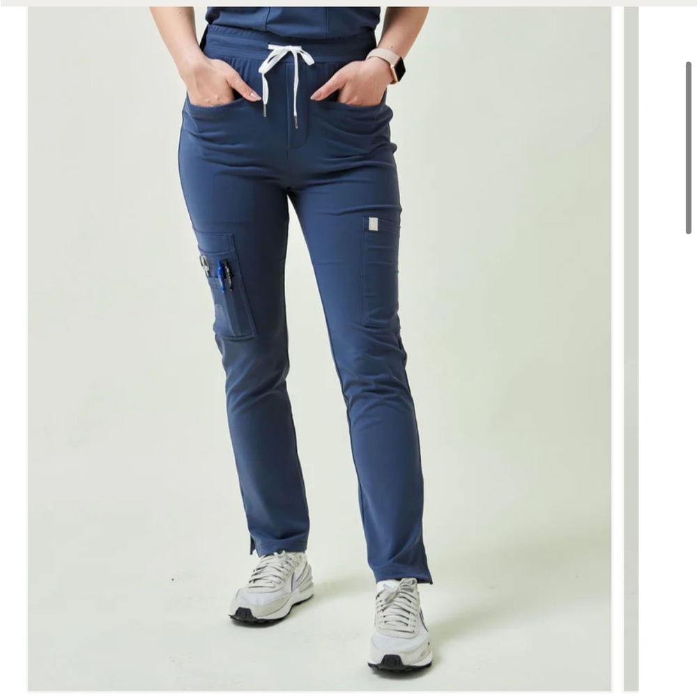 scope straight leg scrub pants